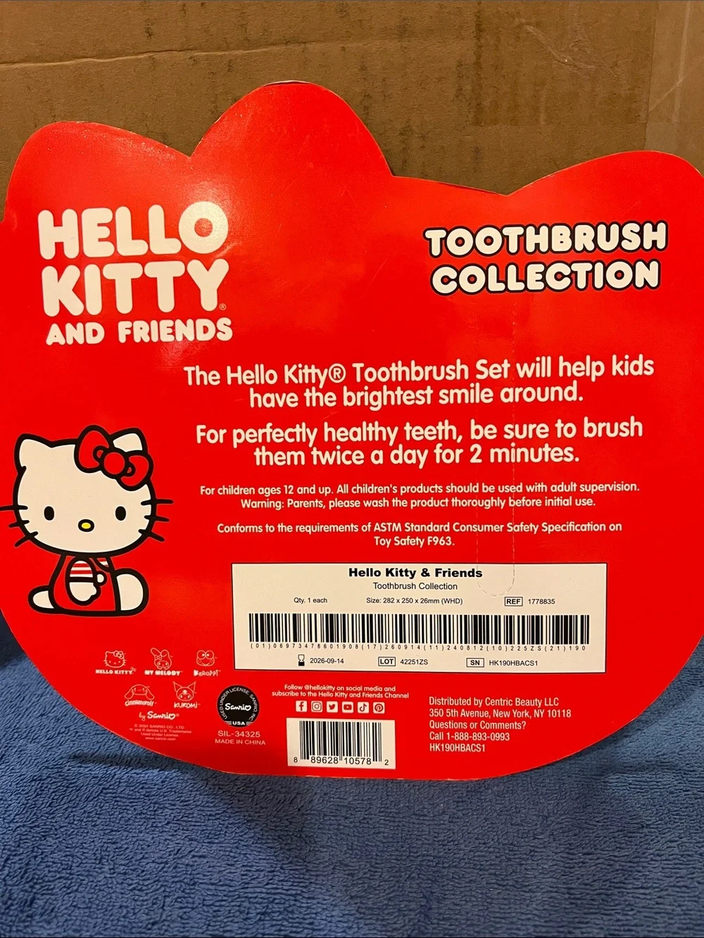 Hello Kitty five hello